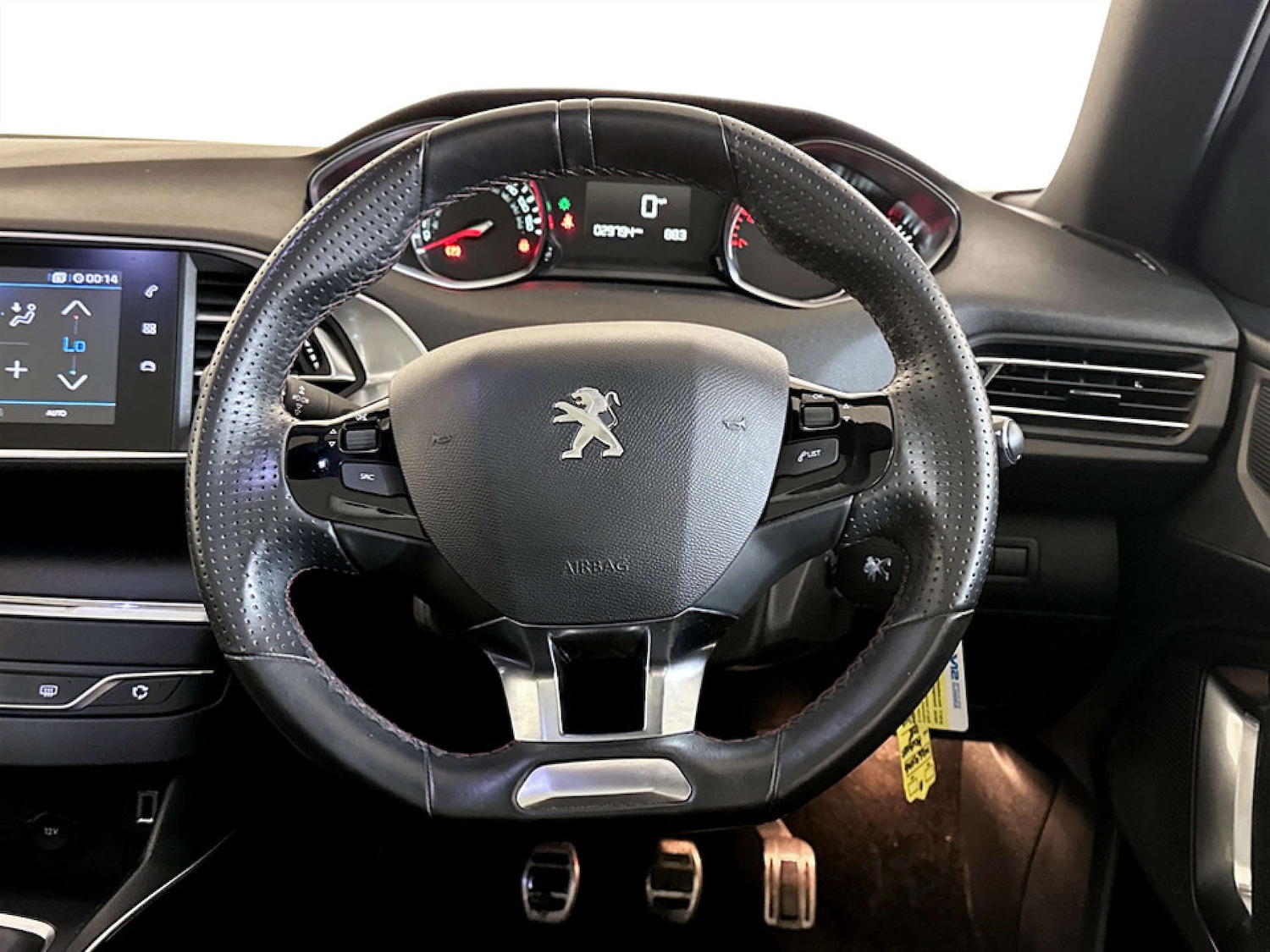 Used Peugeot 308 2019 for sale - 77195899: Photo 18