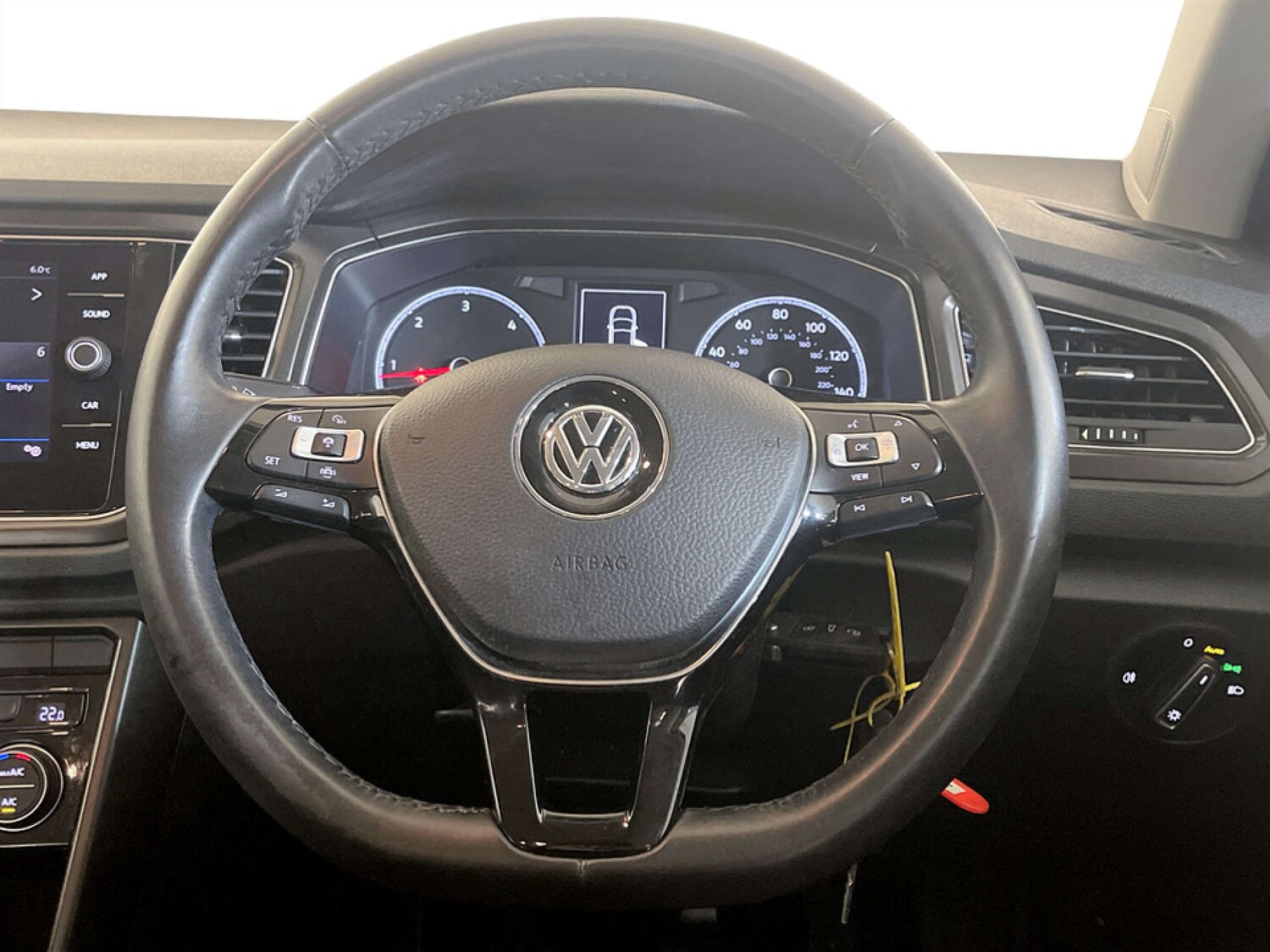 Used Volkswagen T-Roc 2019 for sale - 77470017: Photo 16