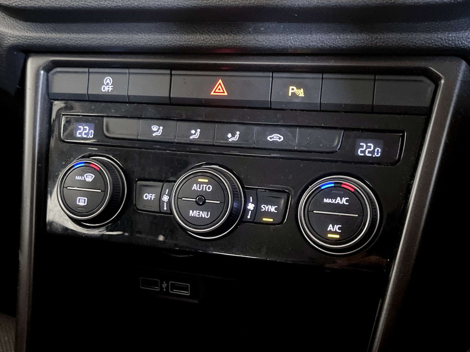 Used Volkswagen T-Roc 2019 for sale - 77470017: Photo 25