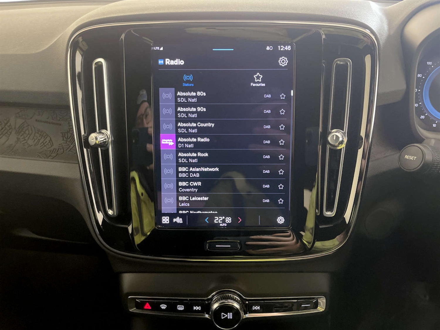 Used Volvo XC40 2023 for sale - 77667836: Photo 19