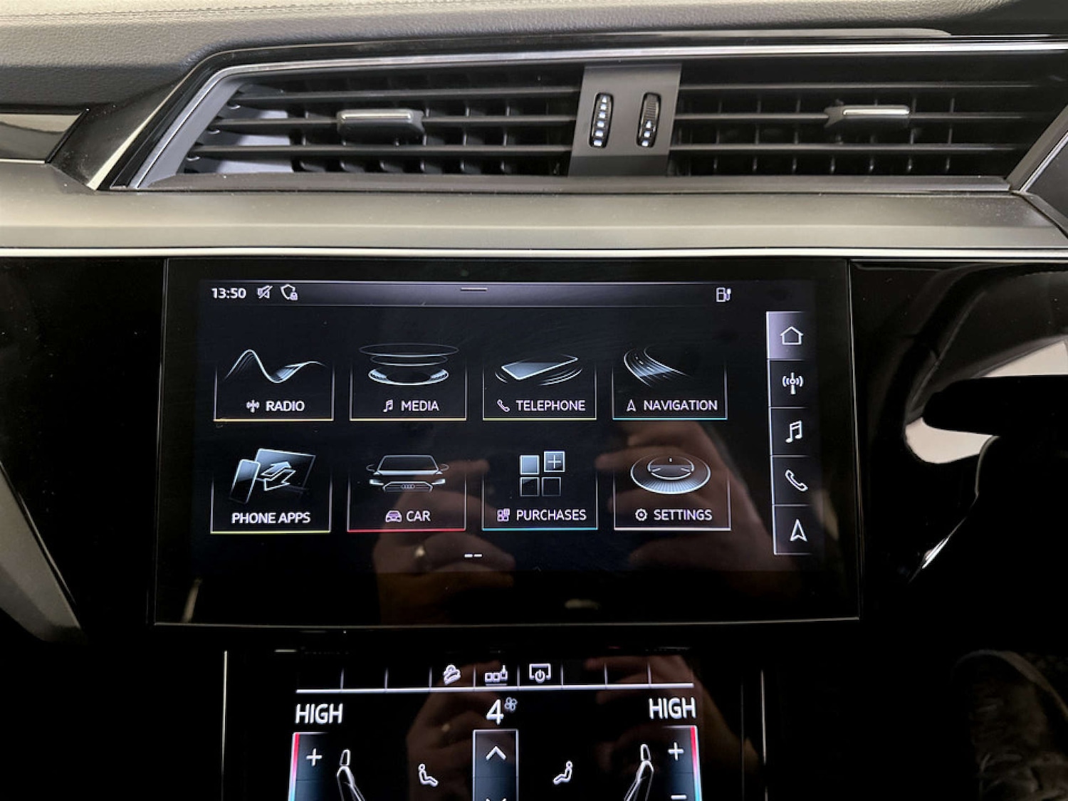 Used Audi e-tron 2020 for sale - 77437470: Photo 23