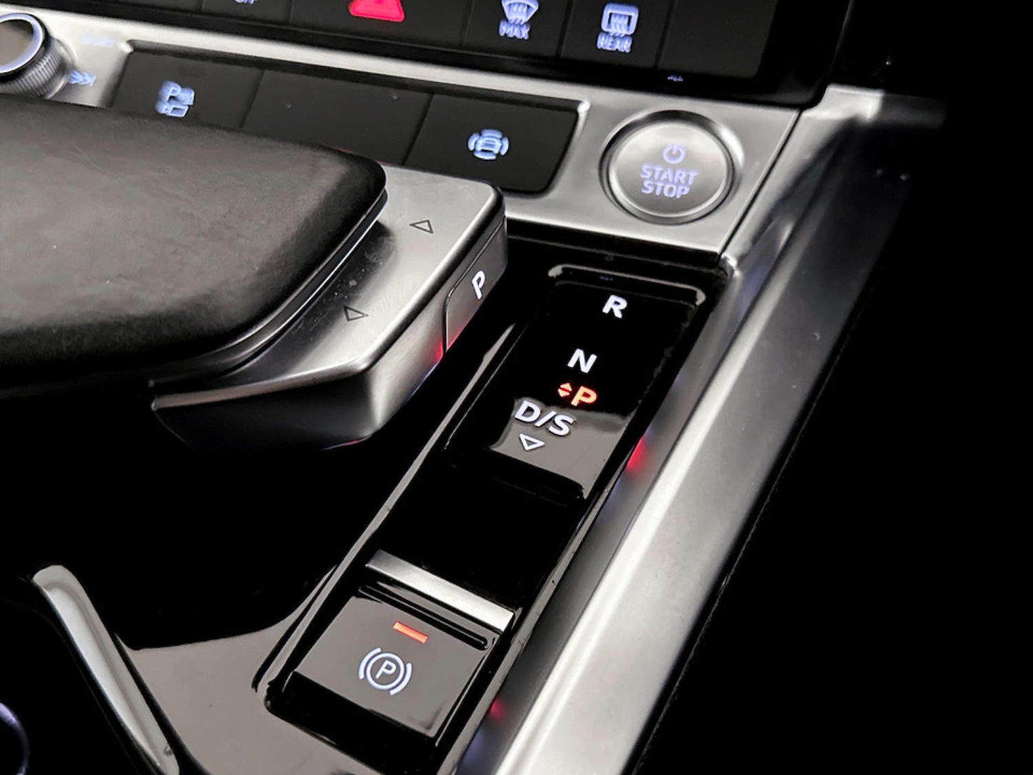 Used Audi e-tron 2020 for sale - 77437470: Photo 25