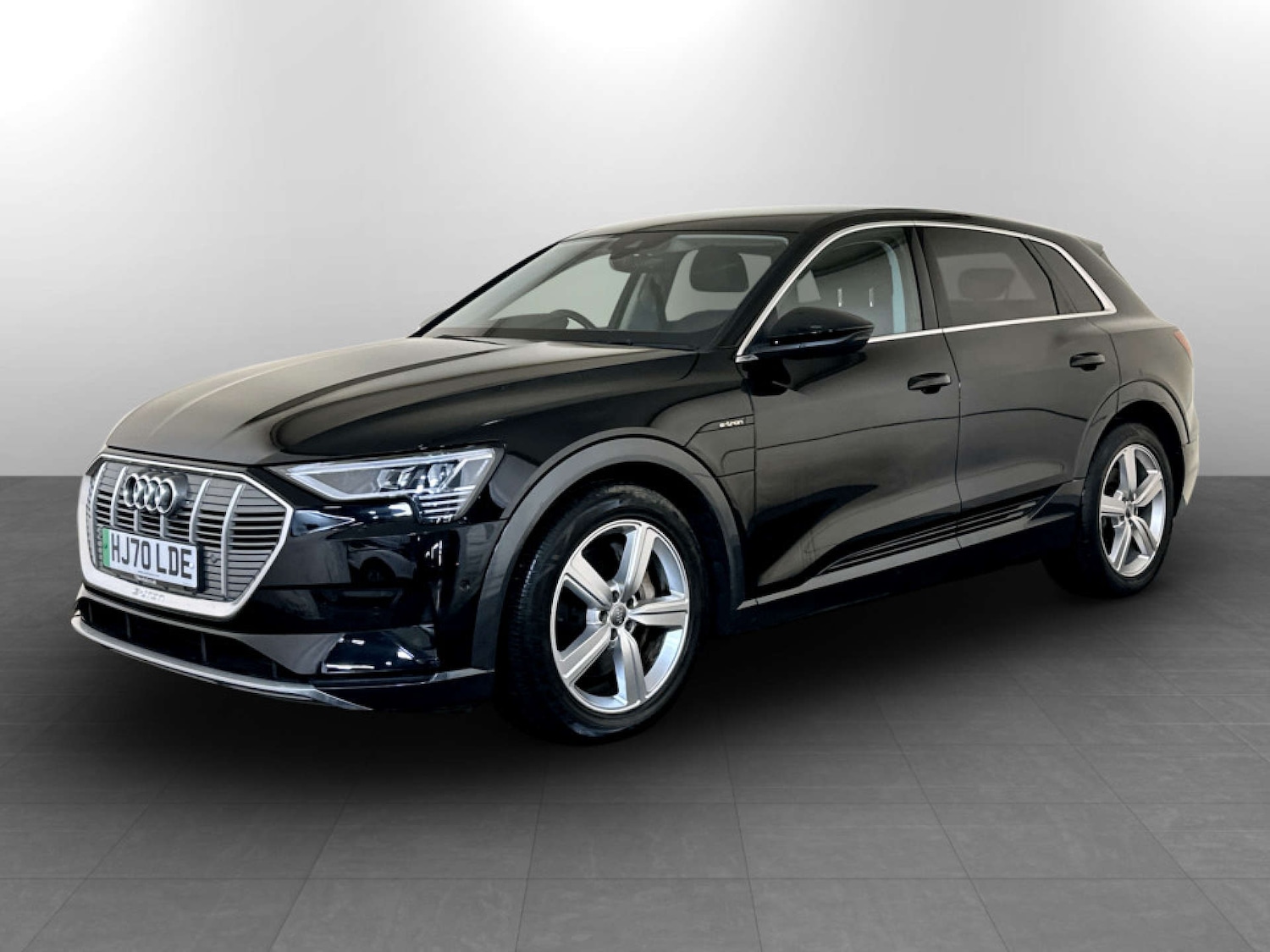 Used Audi e-tron 2020 for sale - 77437470: Photo 5