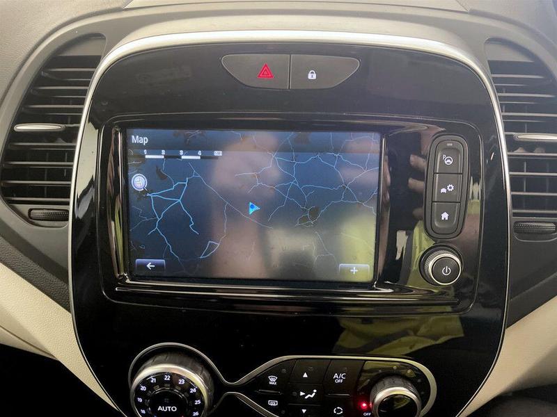 Used Renault Captur 2019 for sale - 76161903: Photo 21