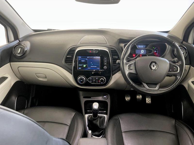 Used Renault Captur 2019 for sale - 76161903: Photo 3