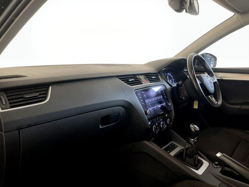 Used Skoda Octavia 2018 for sale - 76101776: Photo 12
