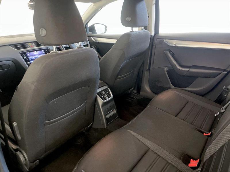 Used Skoda Octavia 2018 for sale - 76101776: Photo 14