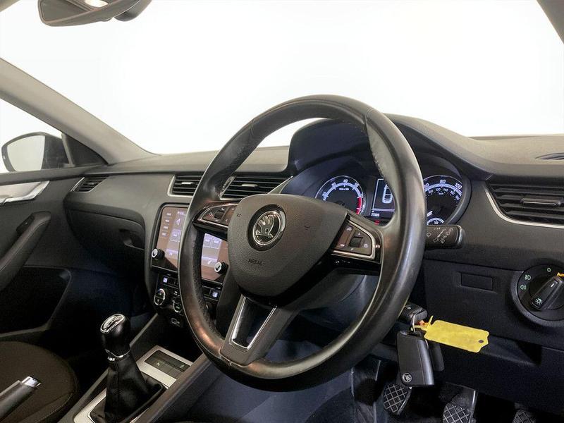 Used Skoda Octavia 2018 for sale - 76101776: Photo 15