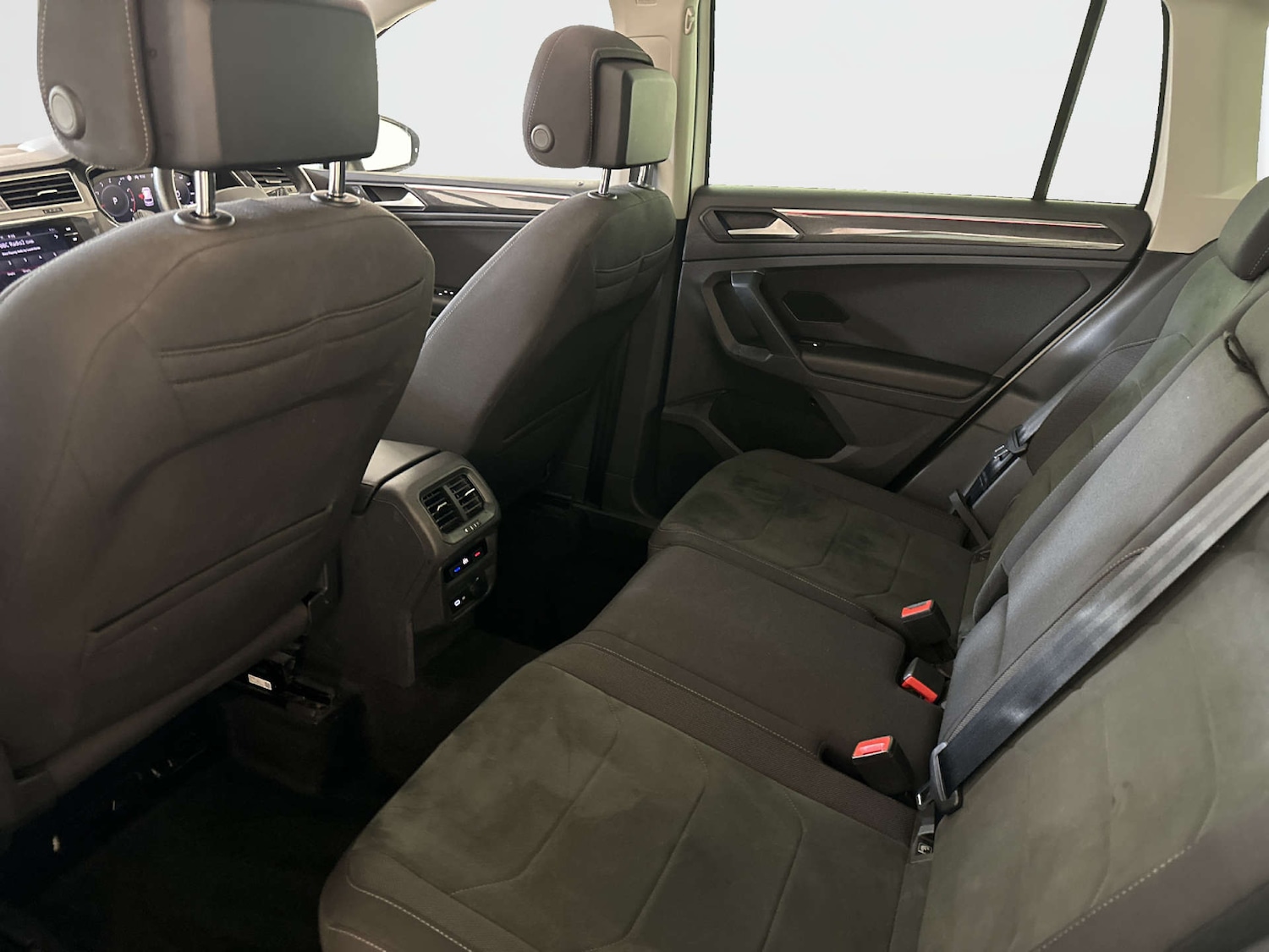 Used Volkswagen Tiguan 2021 for sale - 78026355: Photo 14