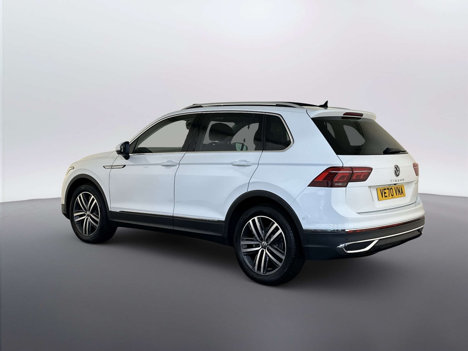 Used Volkswagen Tiguan 2021 for sale - 78026355: Photo 8