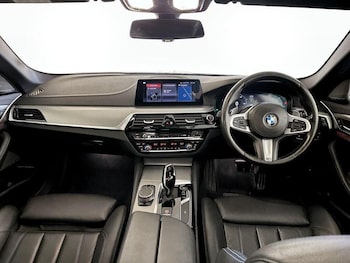 Used BMW 5 Series 2018 for sale - 76231048: Photo 3