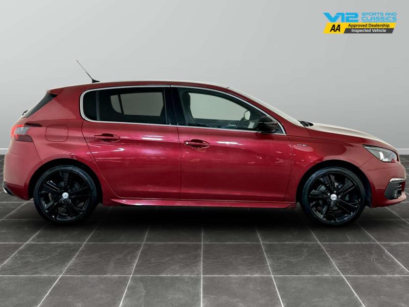 Used Peugeot 308 2018 for sale - 76984806: Photo 11