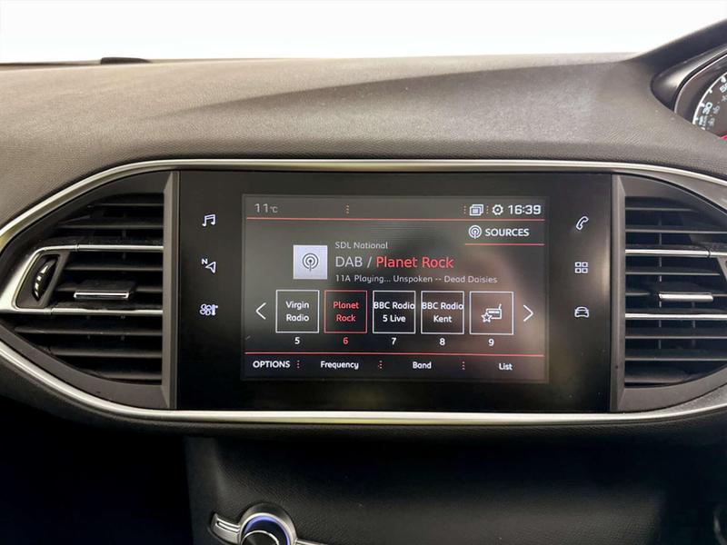 Used Peugeot 308 2018 for sale - 76984806: Photo 23