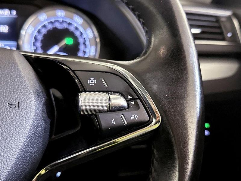 Used Skoda Superb 2021 for sale - 76553847: Photo 19