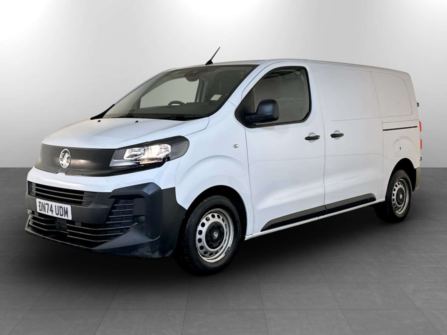Used Vauxhall Vivaro 2024 for sale - 77470038: Photo 6
