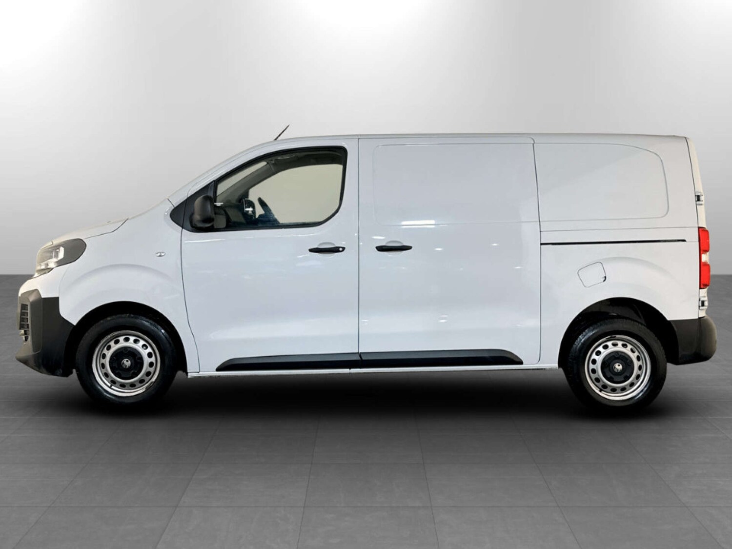 Used Vauxhall Vivaro 2024 for sale - 77470038: Photo 7