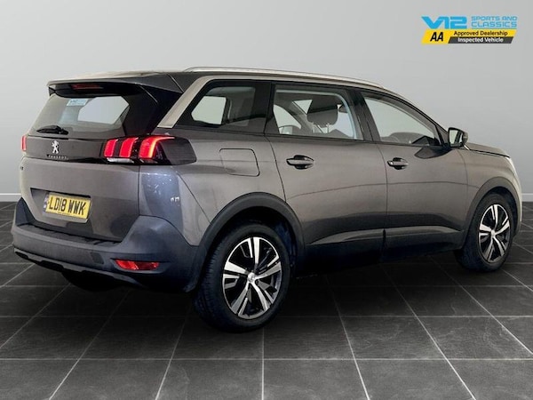 Used Peugeot 5008 2018 for sale - 76101819: Photo 10