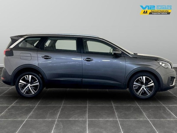 Used Peugeot 5008 2018 for sale - 76101819: Photo 11