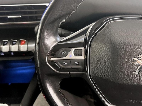 Used Peugeot 5008 2018 for sale - 76101819: Photo 18
