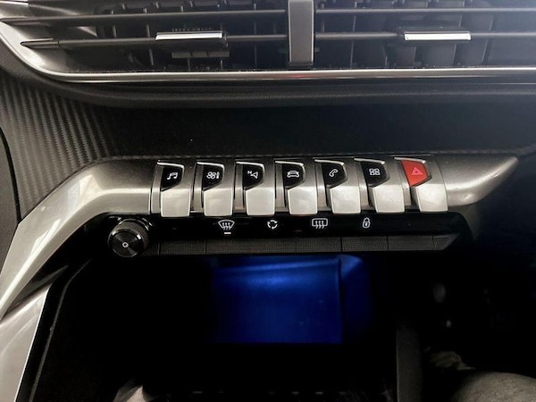 Used Peugeot 5008 2018 for sale - 76101819: Photo 25
