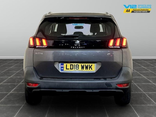 Used Peugeot 5008 2018 for sale - 76101819: Photo 9