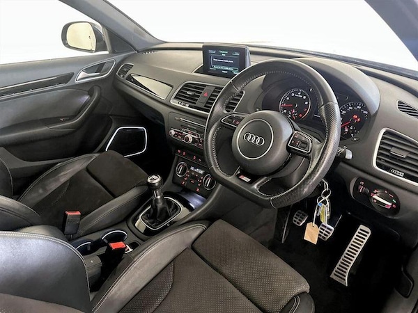 Used Audi Q3 2018 for sale - 75822923: Photo 15