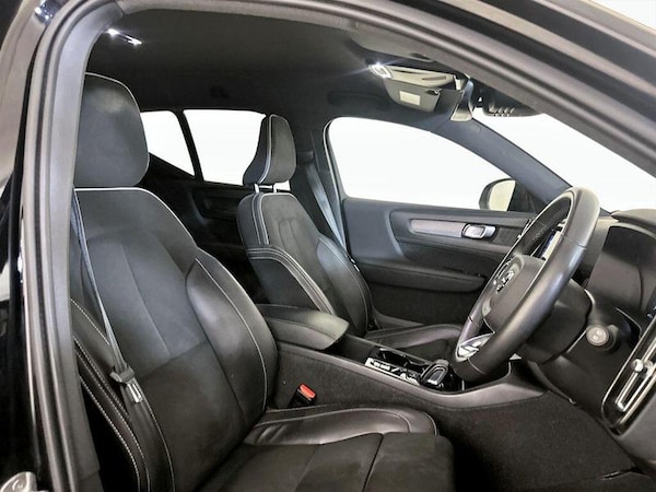 Used Volvo XC40 2022 for sale - 76196463: Photo 13