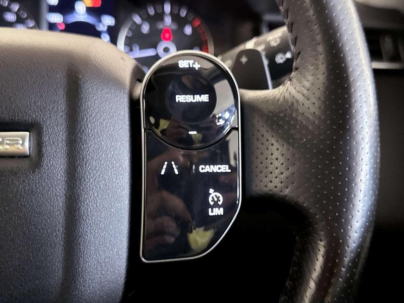 Used Land Rover Range Rover Velar 2018 for sale - 76819119: Photo 19