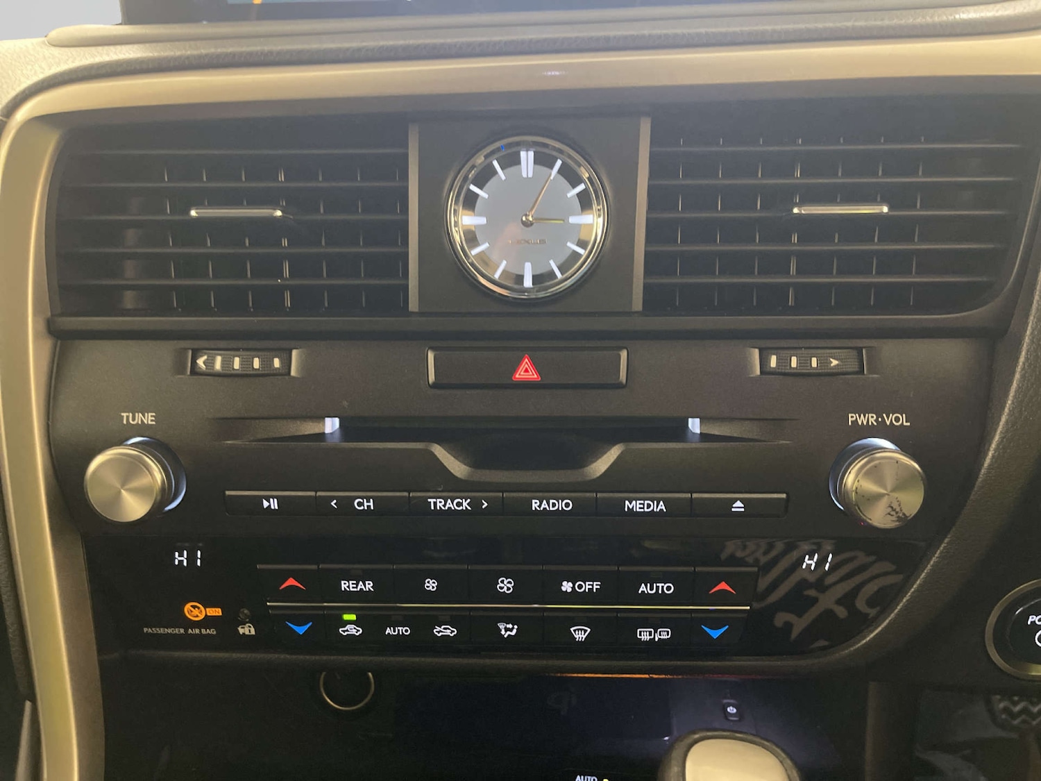 Used Lexus RX 2020 for sale - 77963178: Photo 27