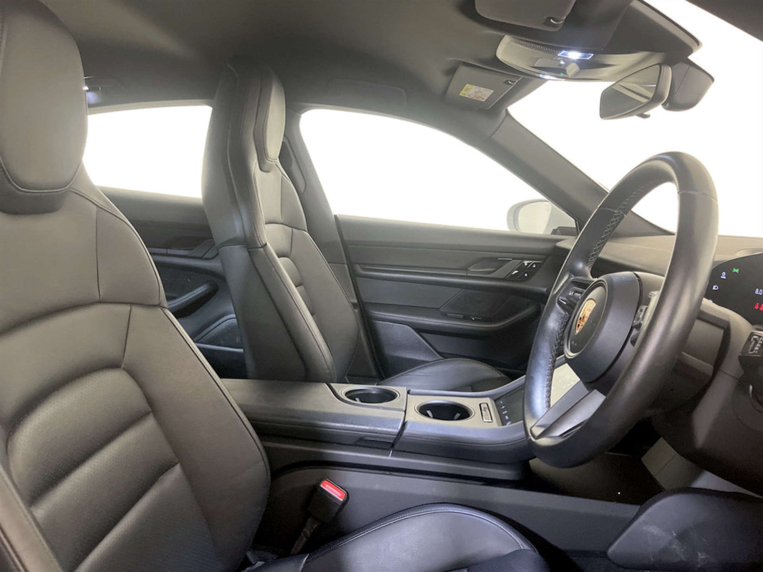 Used Porsche Taycan 2020 for sale - 77261399: Photo 13