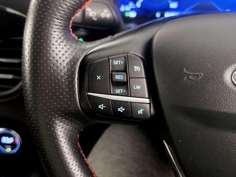 Used Ford Kuga 2021 for sale - 76265976: Photo 17