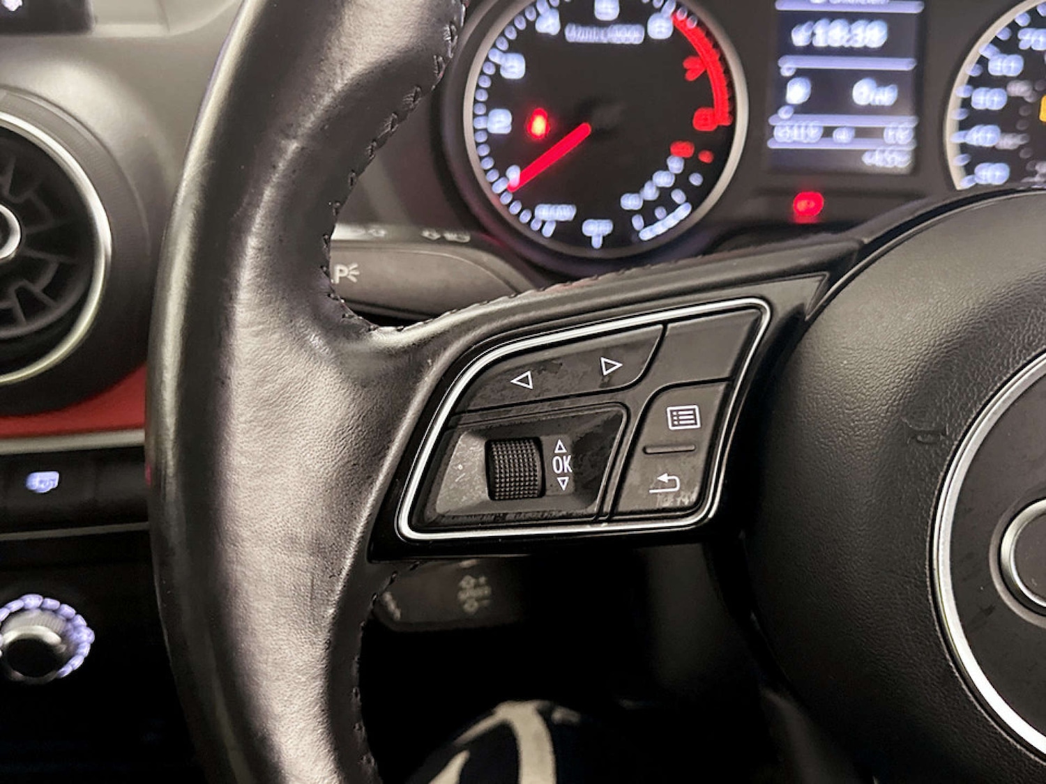 Used Audi Q2 2018 for sale - 77617124: Photo 18