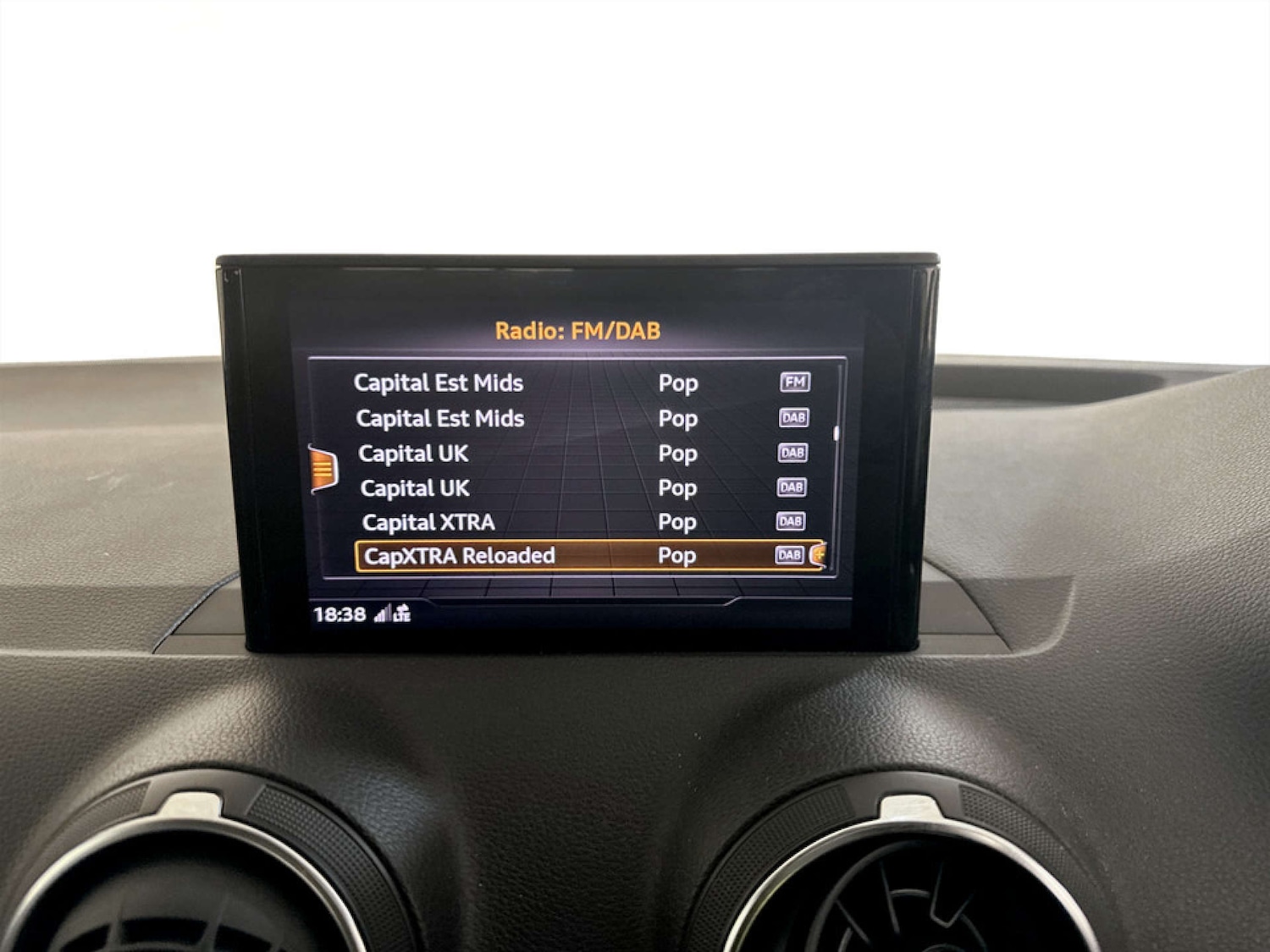 Used Audi Q2 2018 for sale - 77617124: Photo 21