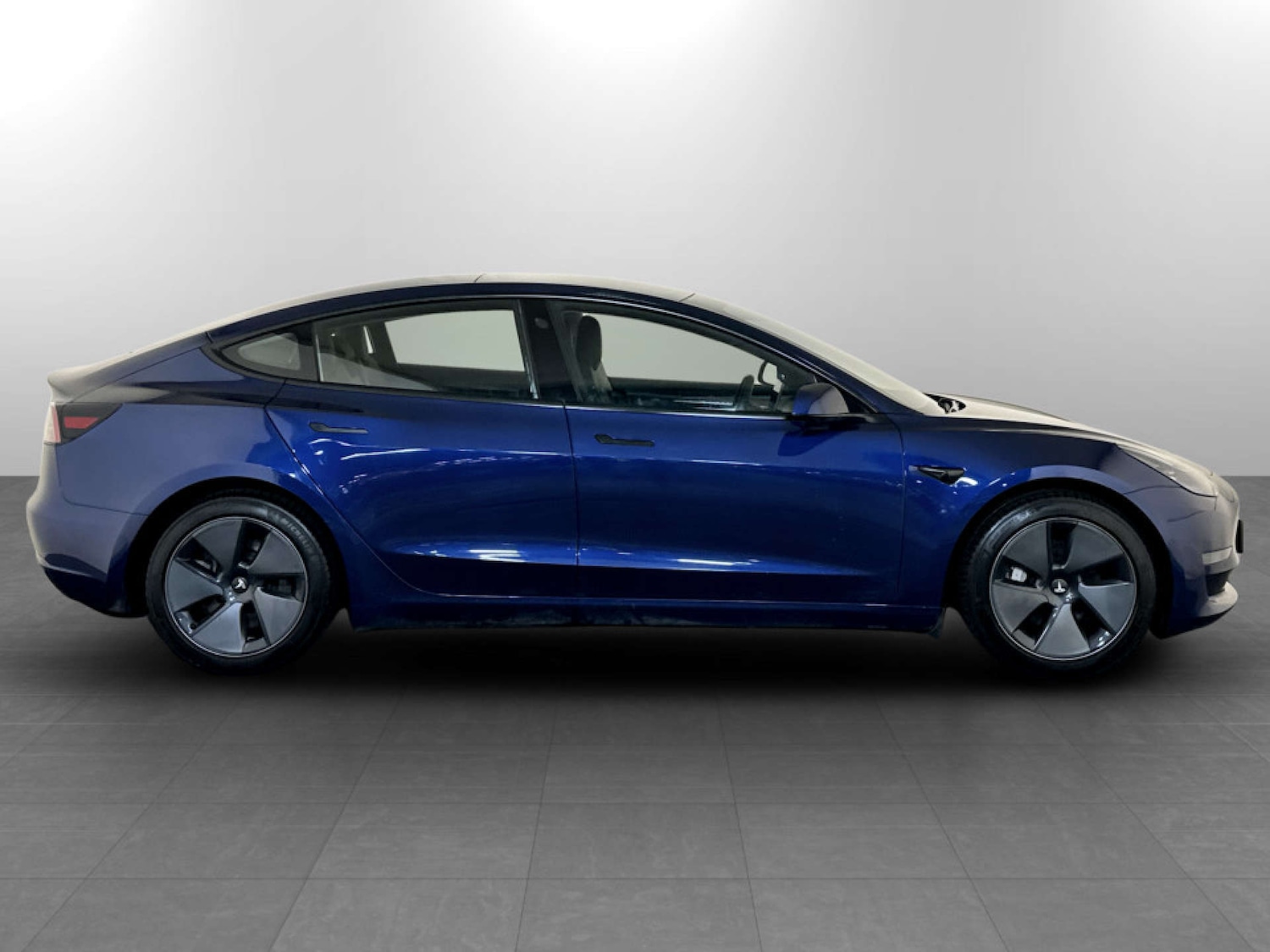 Used Tesla Model 3 2021 for sale - 77449555: Photo 11