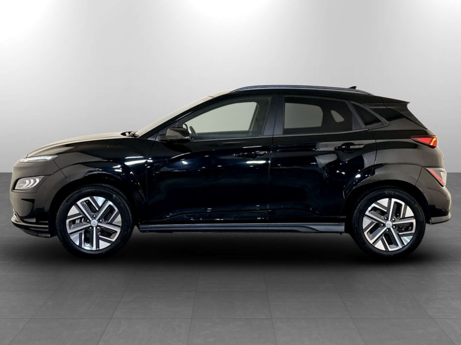 Used Hyundai KONA 2023 for sale - 77590609: Photo 7