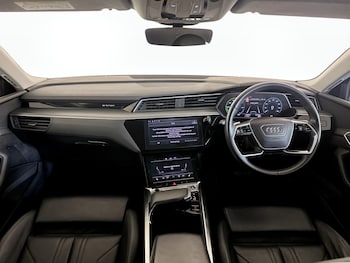Used Audi e-tron 2020 for sale - 75303218: Photo