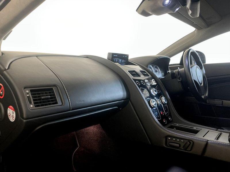 Used Aston Martin Vantage 2015 for sale - 76706096: Photo 13