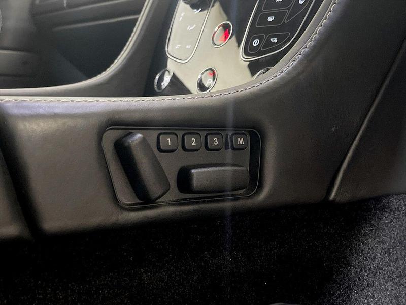 Used Aston Martin Vantage 2015 for sale - 76706096: Photo 15