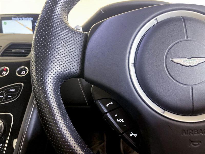 Used Aston Martin Vantage 2015 for sale - 76706096: Photo 17