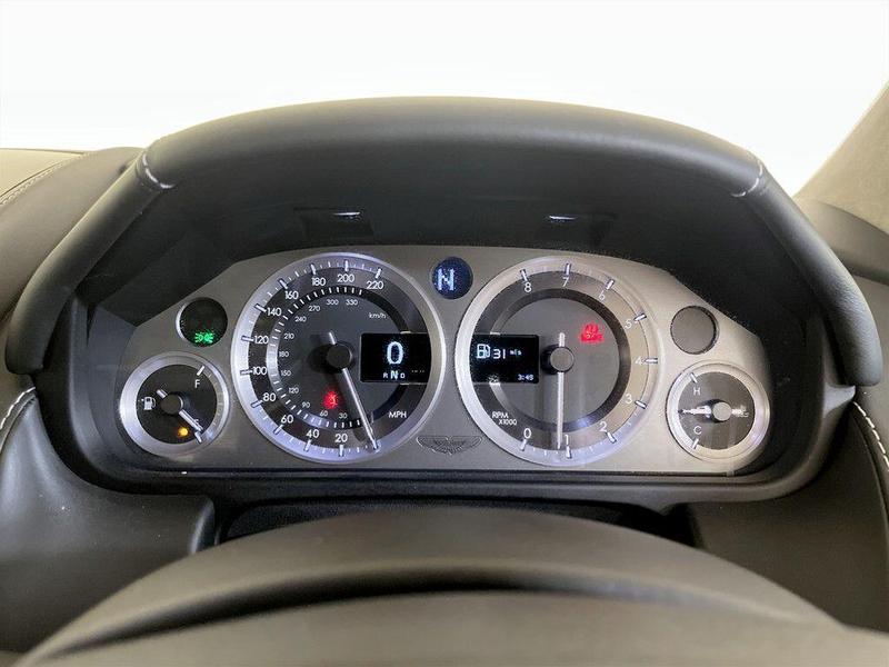 Used Aston Martin Vantage 2015 for sale - 76706096: Photo 18
