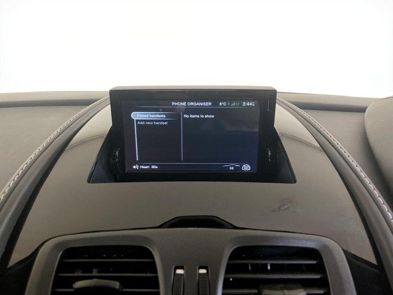 Used Aston Martin Vantage 2015 for sale - 76706096: Photo 24