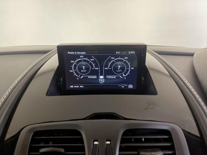 Used Aston Martin Vantage 2015 for sale - 76706096: Photo 26