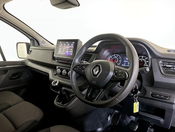 Used Renault Trafic 2022 for sale - 75997475: Photo