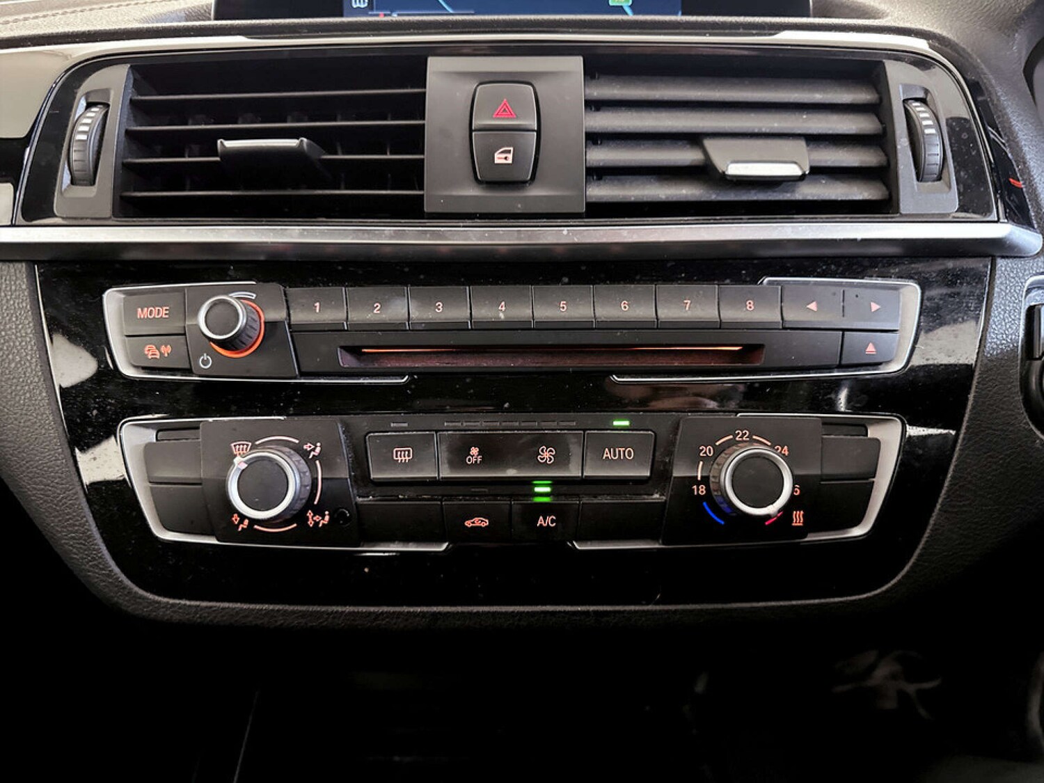 Used BMW 1 Series 2018 for sale - 77542701: Photo 24