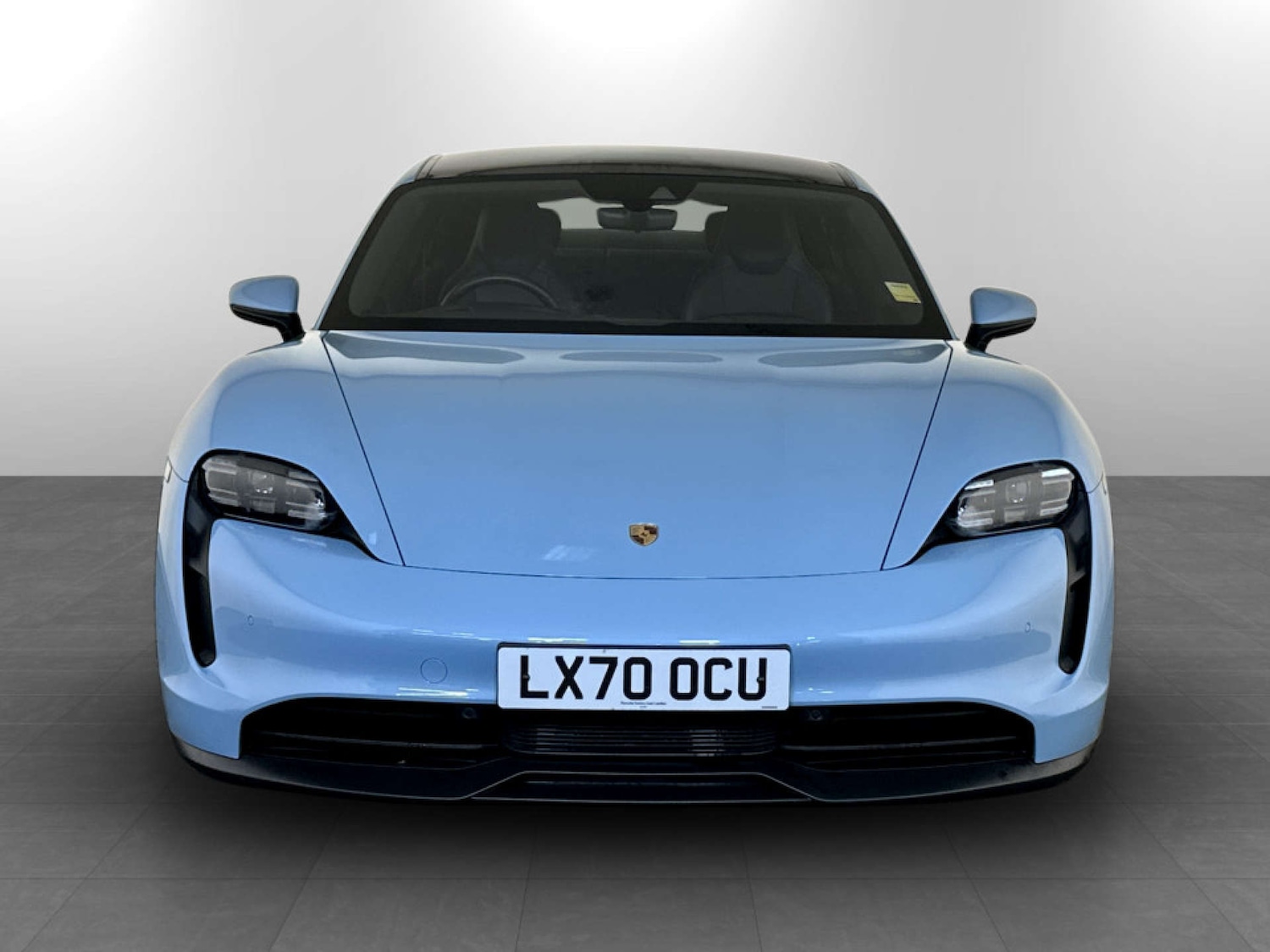 Used Porsche Taycan 2020 for sale - 77186141: Photo 5