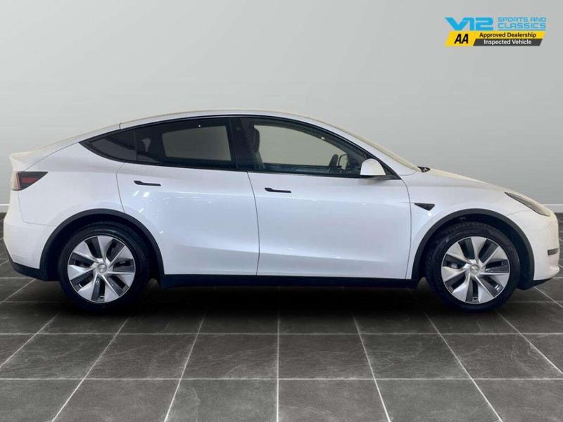 Used Tesla Model Y 2024 for sale - 76960928: Photo 11