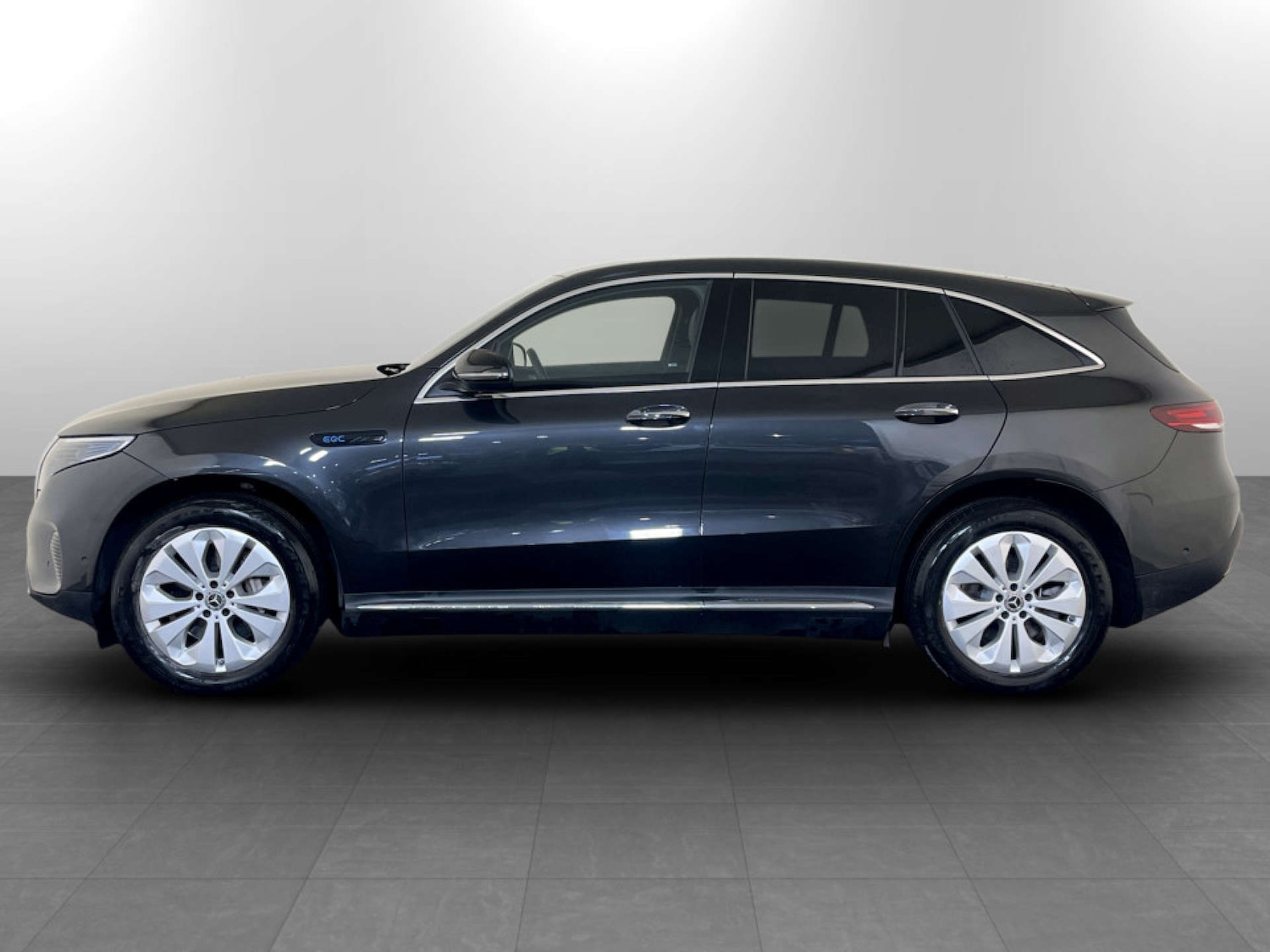 Used Mercedes-Benz EQC 2022 for sale - 77185932: Photo 7