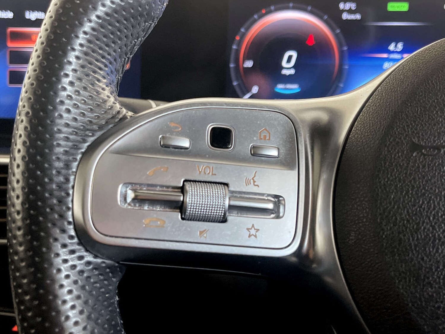 Used Mercedes-Benz EQC 2021 for sale - 77502054: Photo 16