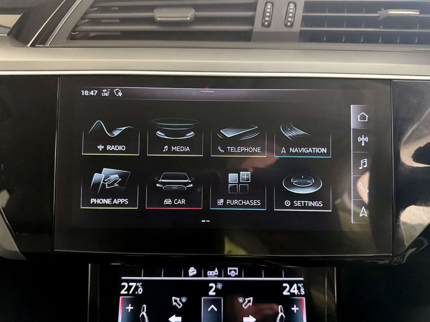 Used Audi e-tron 2020 for sale - 77494232: Photo 22