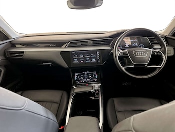 Used Audi e-tron 2020 for sale - 77494232: Photo
